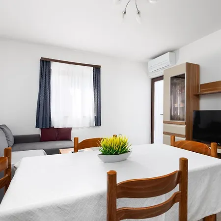 Apartman Medak *